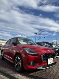 試乗車にスイフトが仲間入り☆彡